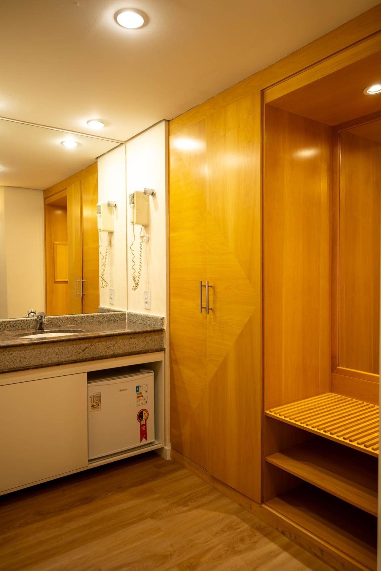 Sol Alphaville Hotel & Residence Баруэри Экстерьер фото