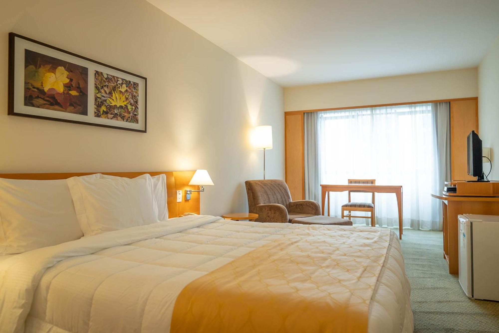Sol Alphaville Hotel & Residence Баруэри Экстерьер фото